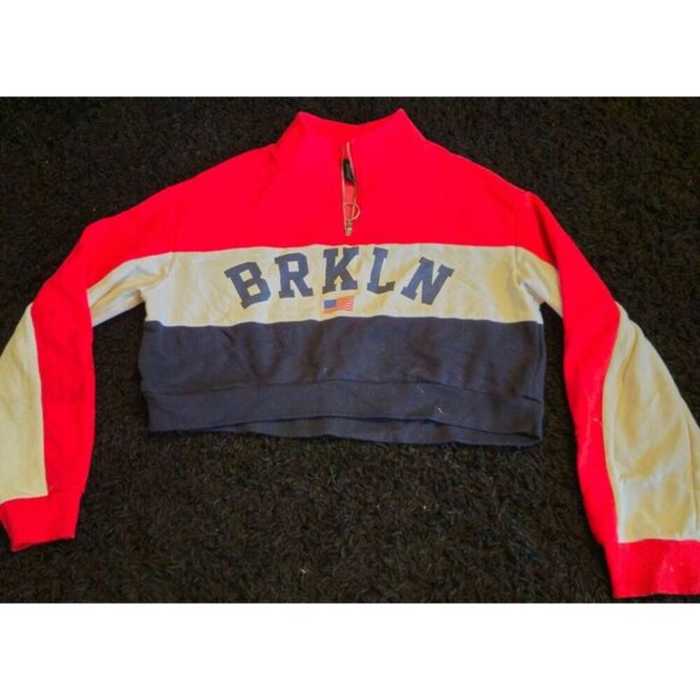Divided by H&M‎ Cropped Red White & Blue Sweatshirt Front Zip